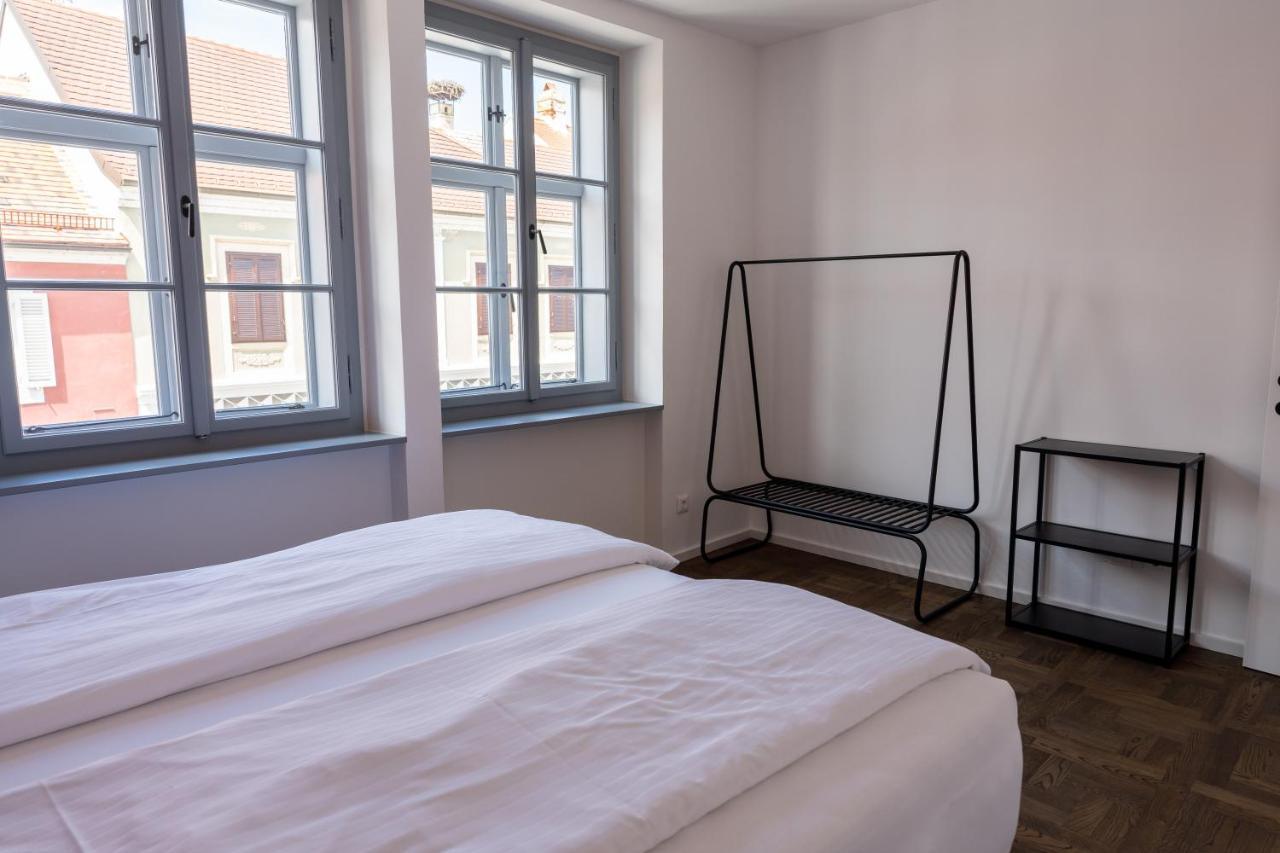 On 6 Rust Apartment Bagian luar foto
