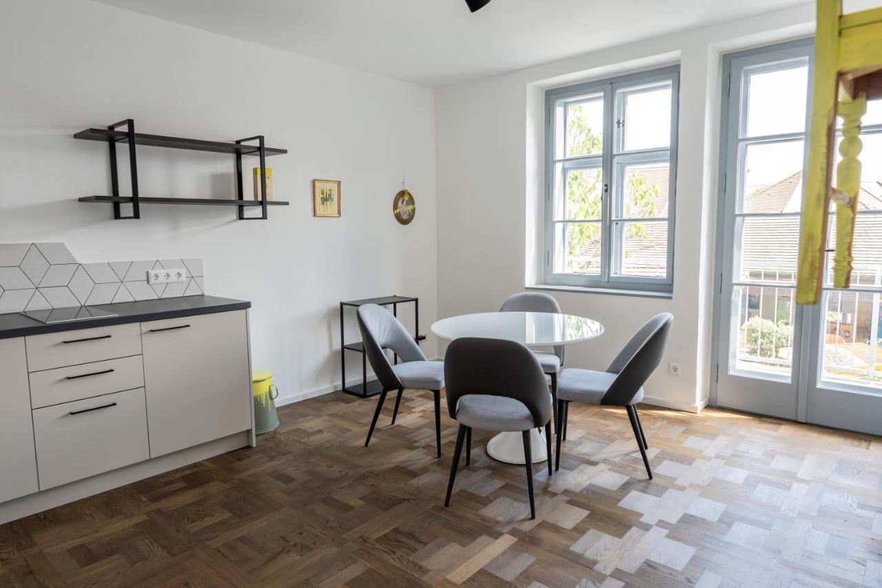 On 6 Rust Apartment Bagian luar foto