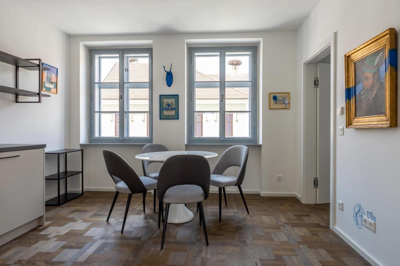 On 6 Rust Apartment Bagian luar foto